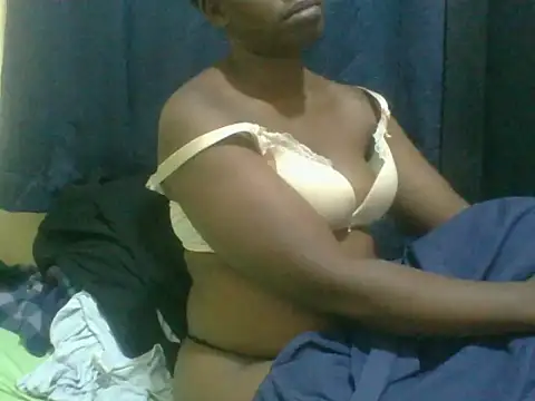 Snapshot of naughty-slender chatting on May 31, 7:25 pm naughty-slender online show from May 31, 7:25 pm
