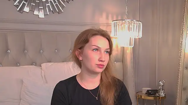Snapshot of JessicaMartin chatting on May 29, 9:15 am JessicaMartin online show from May 29, 9:15 am