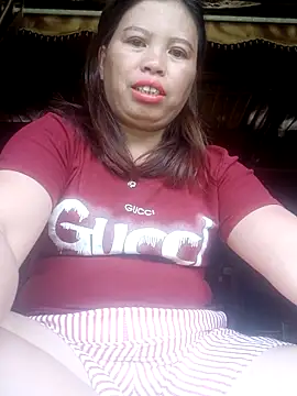 -Yeyi- online show from June 10, 6:03 am