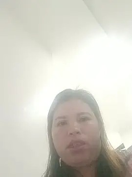 -Yeyi- online show from May 21, 2:14 pm