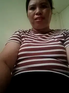 -Yeyi- online show from June 2, 11:21 am