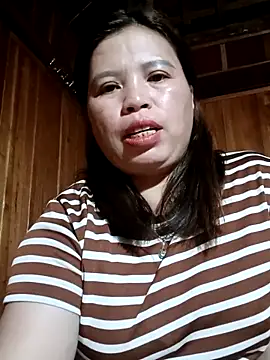 -Yeyi- online show from June 27, 1:50 pm