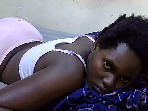 pretty leila1 online show from June 27, 12:22 pm