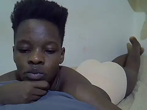 slender queen15 online show from June 28, 7:14 am