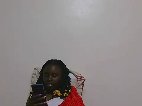 Snapshot of SassyTarrif chatting on June 12, 1:03 am SassyTarrif online show from June 12, 1:03 am