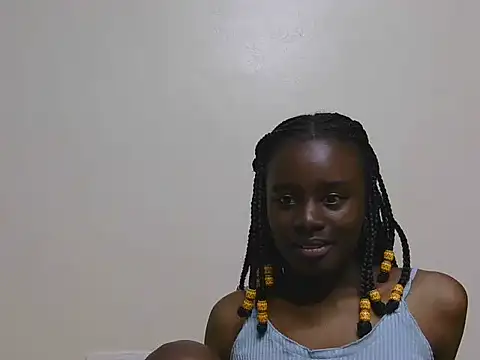 Snapshot of SassyTarrif chatting on June 14, 11:11 am SassyTarrif online show from June 14, 11:11 am