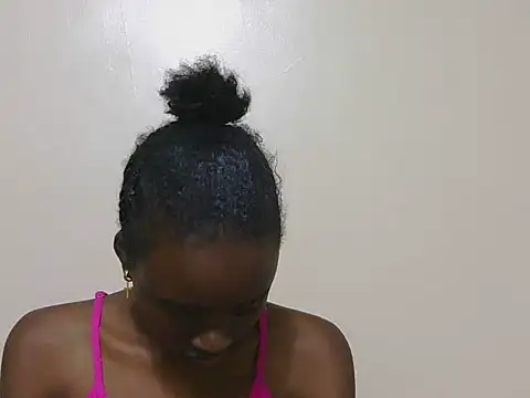 Snapshot of SassyTarrif chatting on May 26, 10:08 pm SassyTarrif online show from May 26, 10:08 pm