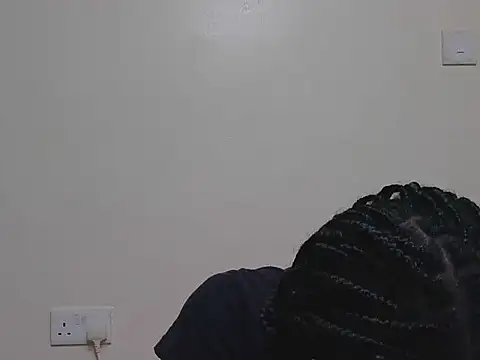 Snapshot of SassyTarrif chatting on June 20, 8:25 pm SassyTarrif online show from June 20, 8:25 pm