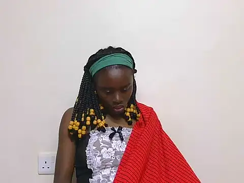 Snapshot of SassyTarrif chatting on June 23, 9:46 pm SassyTarrif online show from June 23, 9:46 pm