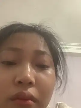 Snapshot of hinami-lo chatting on May 16, 6:12 am hinami-lo online show from May 16, 6:12 am