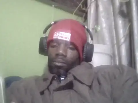 Snapshot of african26 chatting on May 19, 5:31 pm african26 online show from May 19, 5:31 pm