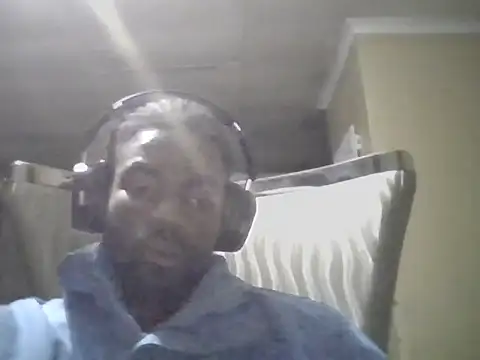 Snapshot of african26 chatting on May 17, 7:25 pm african26 online show from May 17, 7:25 pm