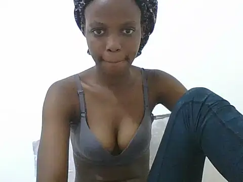 chickcute12 online show from June 14, 1:12 pm