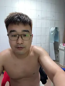 Snapshot of bobo-6688 chatting on July 6, 2:24 pm bobo-6688 online show from July 6, 2:24 pm
