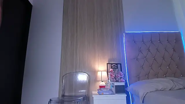 myatexas online show from May 22, 12:03 pm