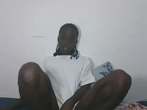 Darkpretty23 online show from May 27, 2:02 pm