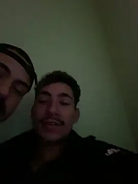 Snapshot of Willianoficial chatting on May 29, 4:02 pm Willianoficial online show from May 29, 4:02 pm