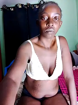 maamypussy online show from June 16, 7:08 am