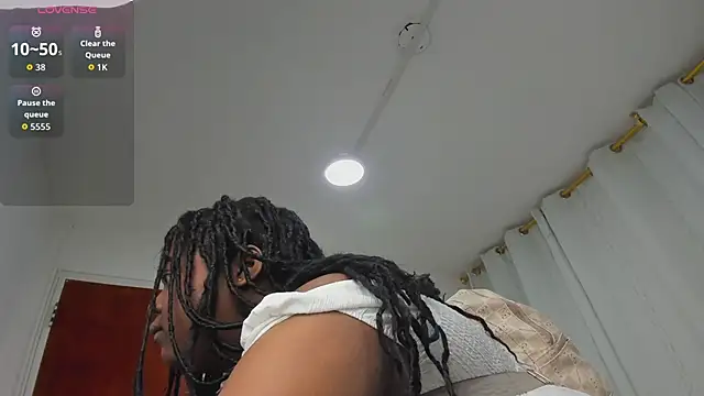 Ayanaa Ebony  online show from June 21, 11:16 am