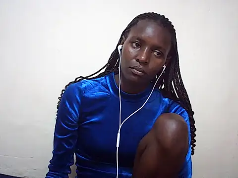 sexy berry5 online show from June 23, 7:45 pm