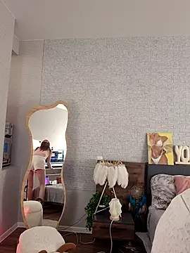 Airy Star online show from June 4, 3:28 pm