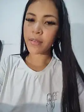 lusinee  online show from June 18, 5:17 am