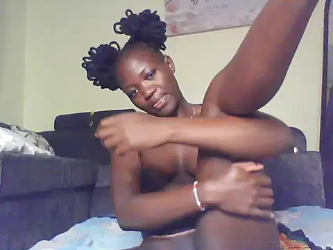 hot chocolate222 online show from June 3, 7:31 am