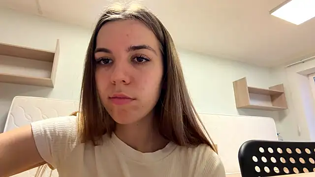 LaurindaStalford online show from July 7, 5:27 pm