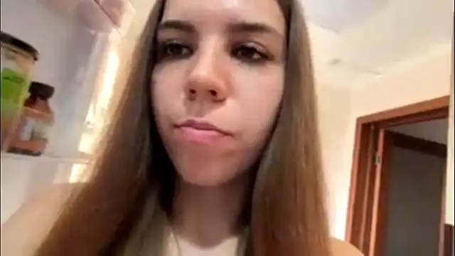 LaurindaStalford online show from June 10, 4:08 pm