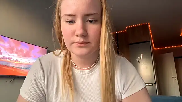 Snapshot of Lisi_Kiss_ chatting on May 24, 6:08 pm Lisi Kiss online show from May 24, 6:08 pm