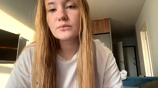 Snapshot of Lisi_Kiss_ chatting on May 21, 5:10 pm Lisi Kiss online show from May 21, 5:10 pm