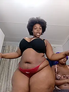 NaturalCurves7 online show from June 26, 8:25 pm