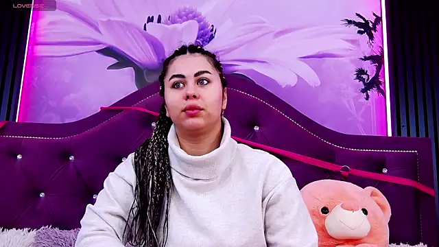 DaianaKimberly online show from May 22, 4:10 am