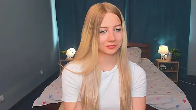 Snapshot of DeniseMekus chatting on June 17, 6:13 am DeniseMekus online show from June 17, 6:13 am
