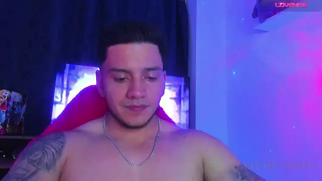 Fenix  0729 online show from June 3, 12:44 am