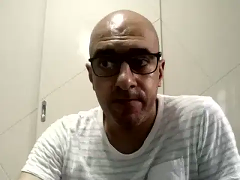 AAYAADX online show from May 18, 8:41 am