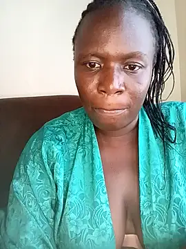 yoursquirtguarl online show from May 18, 9:47 am