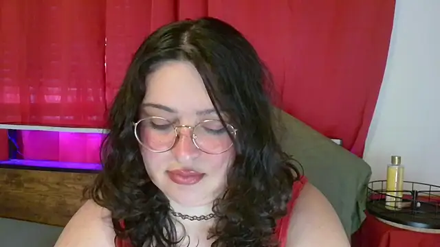Snapshot of squishkink chatting on June 30, 3:01 pm squishkink online show from June 30, 3:01 pm