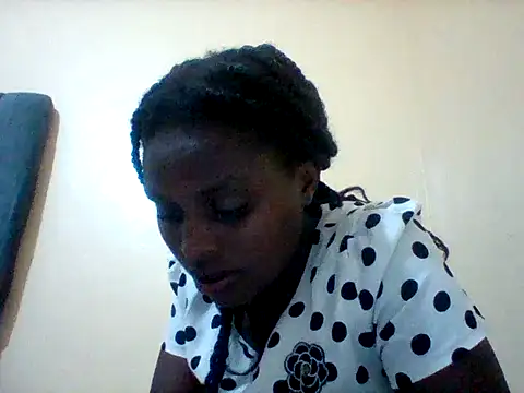 Snapshot of liligal chatting on May 26, 6:50 pm liligal online show from May 26, 6:50 pm