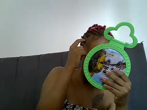 Bianca0011 online show from June 18, 5:50 am