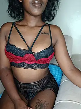 spicelovena online show from May 15, 8:07 pm