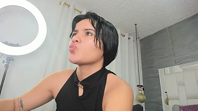 Snapshot of Lia__Kalifa chatting on May 30, 3:24 am Lia Kalifa online show from May 30, 3:24 am