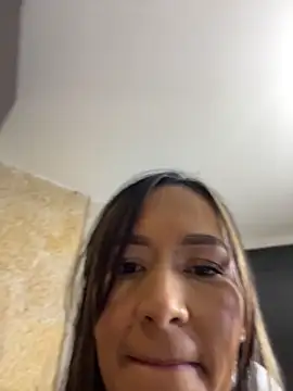 AshlyBella online show from May 28, 2:12 pm