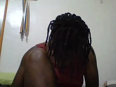 Snapshot of yourdreamgirlT chatting on June 24, 3:05 am yourdreamgirlT online show from June 24, 3:05 am