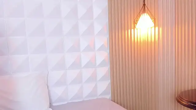 Snapshot of naila_sweet chatting on May 22, 6:28 pm naila sweet online show from May 22, 6:28 pm