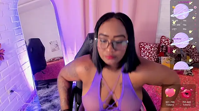 alison daniels  online show from December 20, 2:53 pm