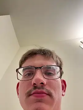 jerkoffwoody online show from May 21, 10:29 pm