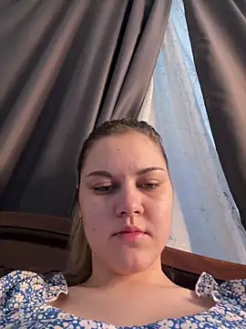 la lisa  online show from June 14, 7:09 am