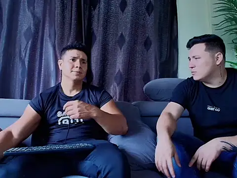 hetero sexxx online show from July 4, 8:02 pm