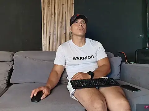 hetero sexxx online show from June 4, 8:46 pm